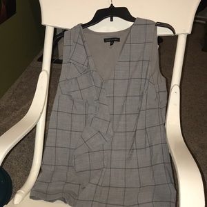 Banana republic grey sleeveless blouse
